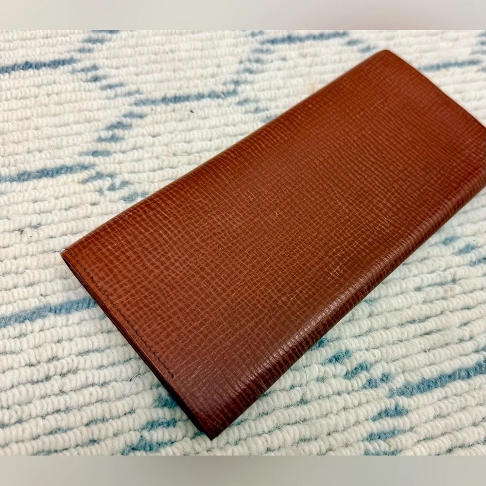 BURRBERRYS Vintage Rare 90’s Unisex Brown Textured Leather Long Bifold Wallet